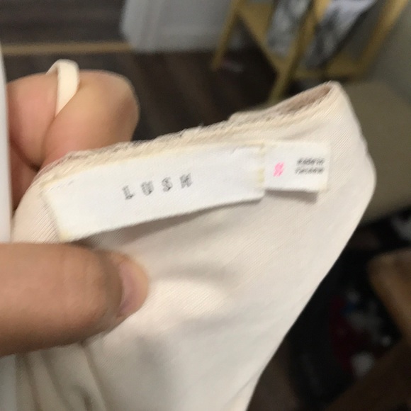 Dress - Picture 3 of 3